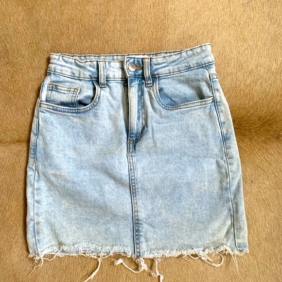 Dresses & Skirts - Denim skirt
